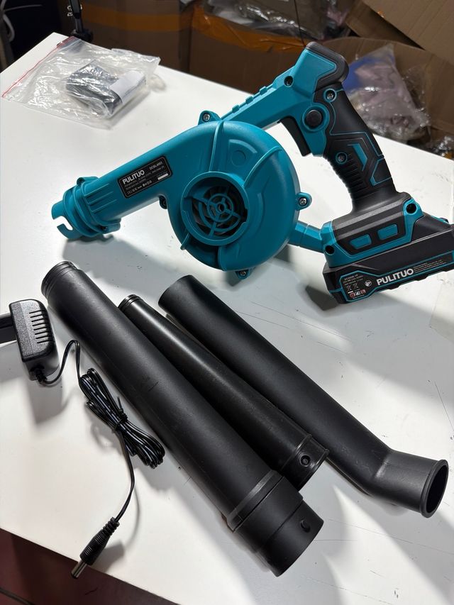 Soplador de hojas PULTUO DCBL4003