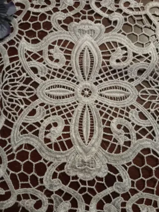 Centro pizzo 38x38 cm