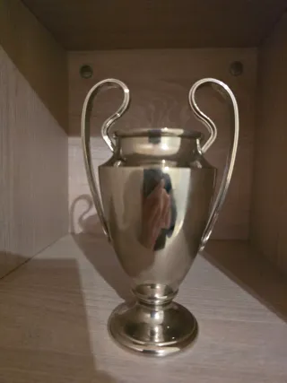 Trofeo UEFA Champions League