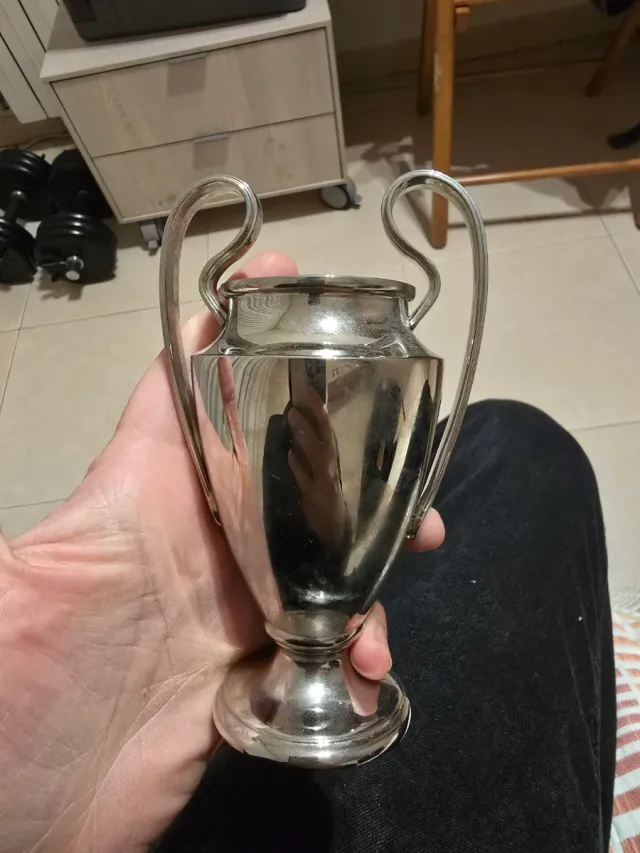 Trofeo UEFA Champions League