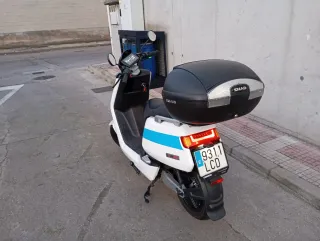 Moto eléctrica de 125cc NIU/NGT