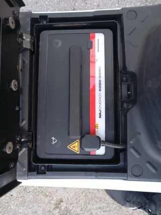 Moto eléctrica de 125cc NIU/NGT