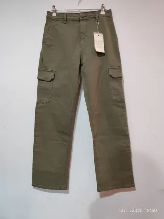Pantalones cargo Springfield verde oliva