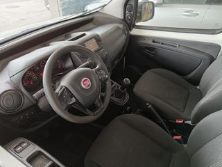 FIAT Fiorino *Puerta lateral* 2019