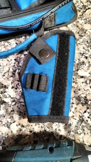 Atornillador Bosch Profesional + Cargador