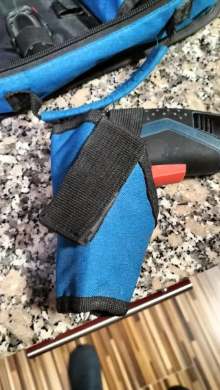 Atornillador Bosch Profesional + Cargador