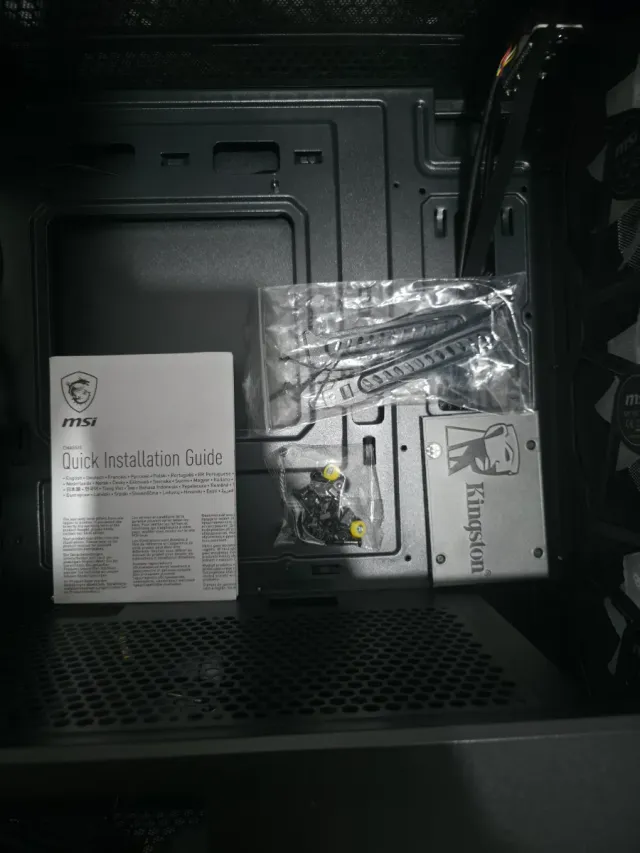 Caja PC Gaming MSI MAG FORGE M100R