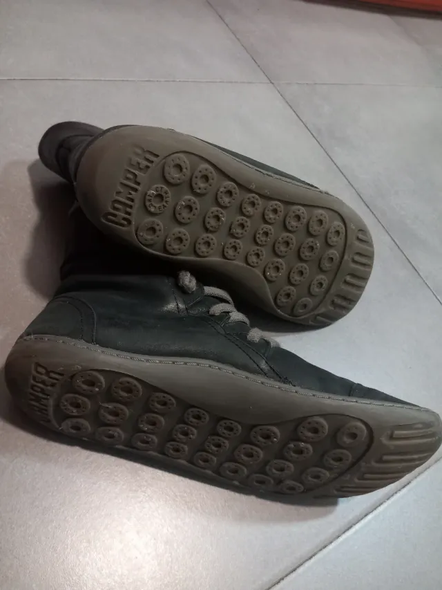 Botas Camper negras con forro