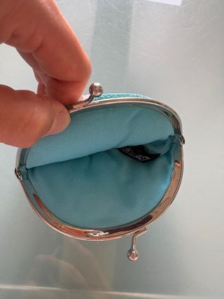 Monedero Doraemon dibujo kimono japonés sakura