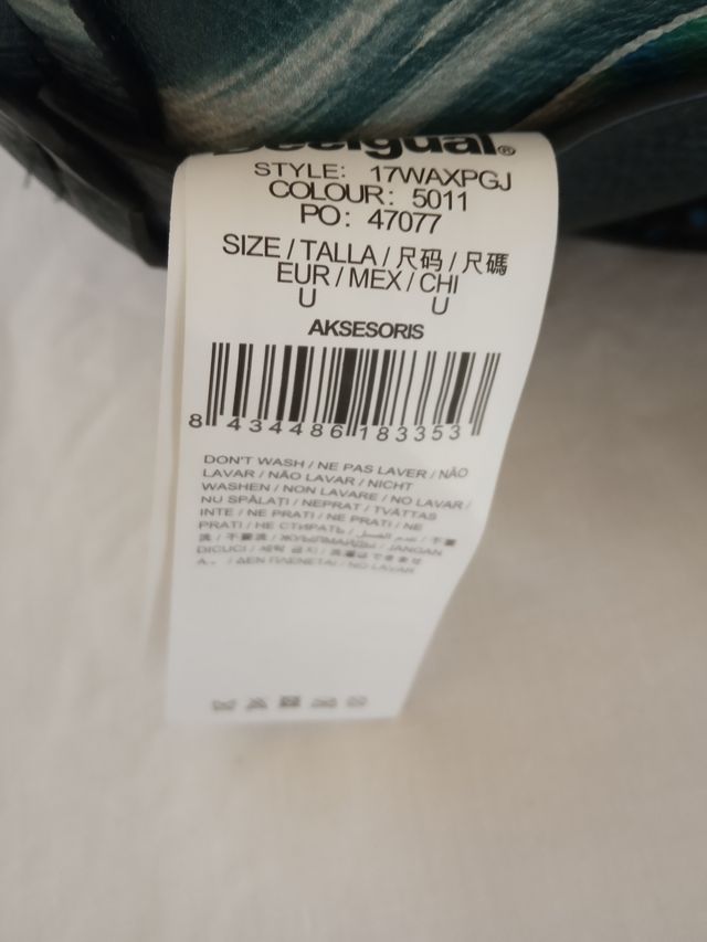 Zaino Desigual reversibile nero e turchese