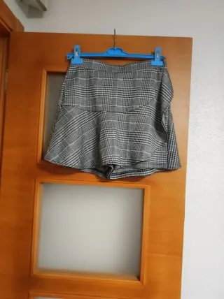 Falda pantalón cuadros negros y blanco