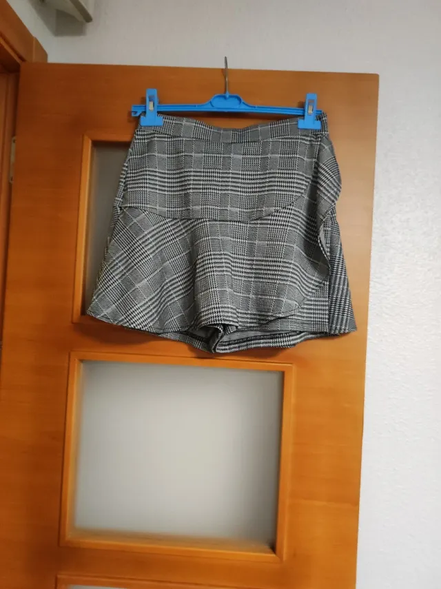 Falda pantalón cuadros negros y blanco