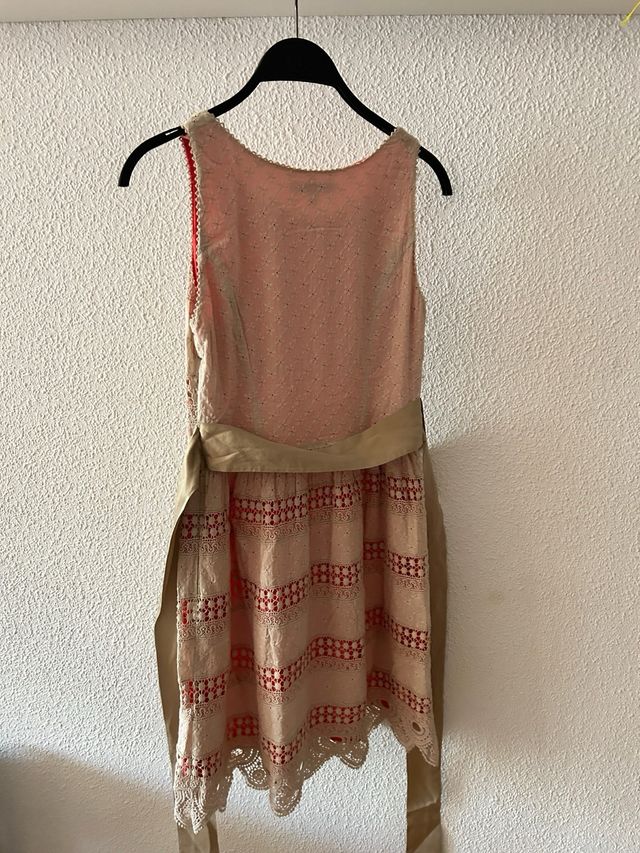 Vestido Studio Classics Beige y Rojo