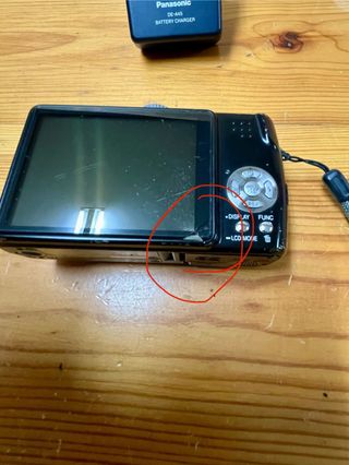 Cámara Digital Panasonic Lumix Negra + Accesorios