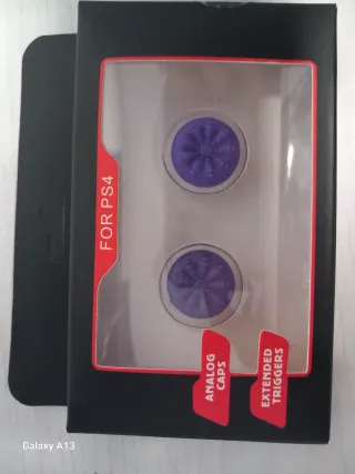 Palette e KontrolFreek per controller PS4