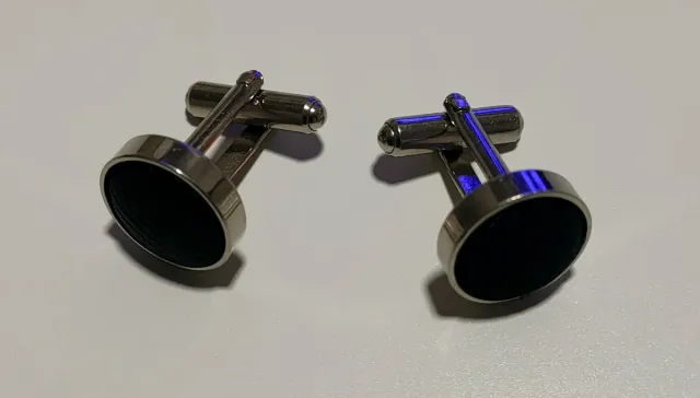 Gemelos Redondos Plateados y Negros