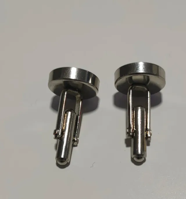 Gemelos Redondos Plateados y Negros