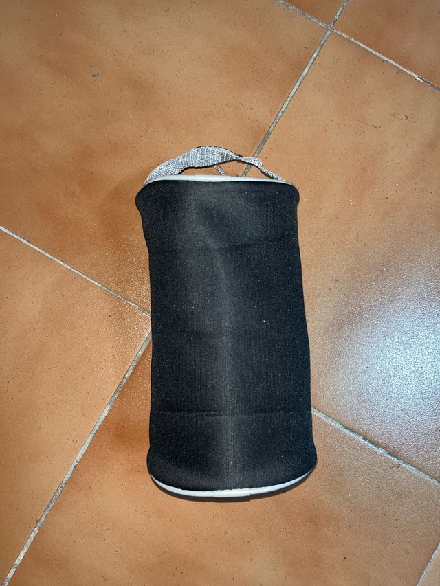 Bolso de mano negro y gris