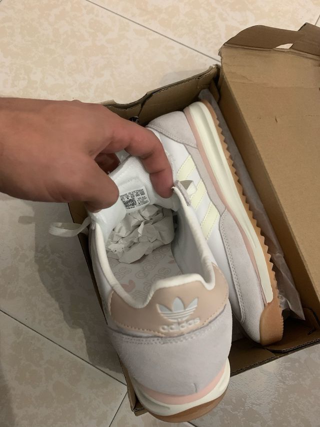 Adidas SL72 RS Rosa y Blanco