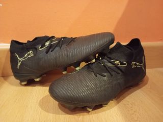 Botas Fútbol Puma Talla 41 Negras Doradas