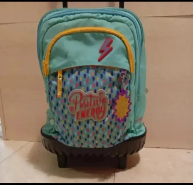 Mochila escolar con ruedas