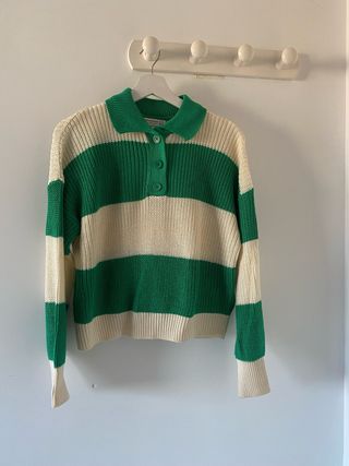 Jersey de punto cuello polo verde y beige