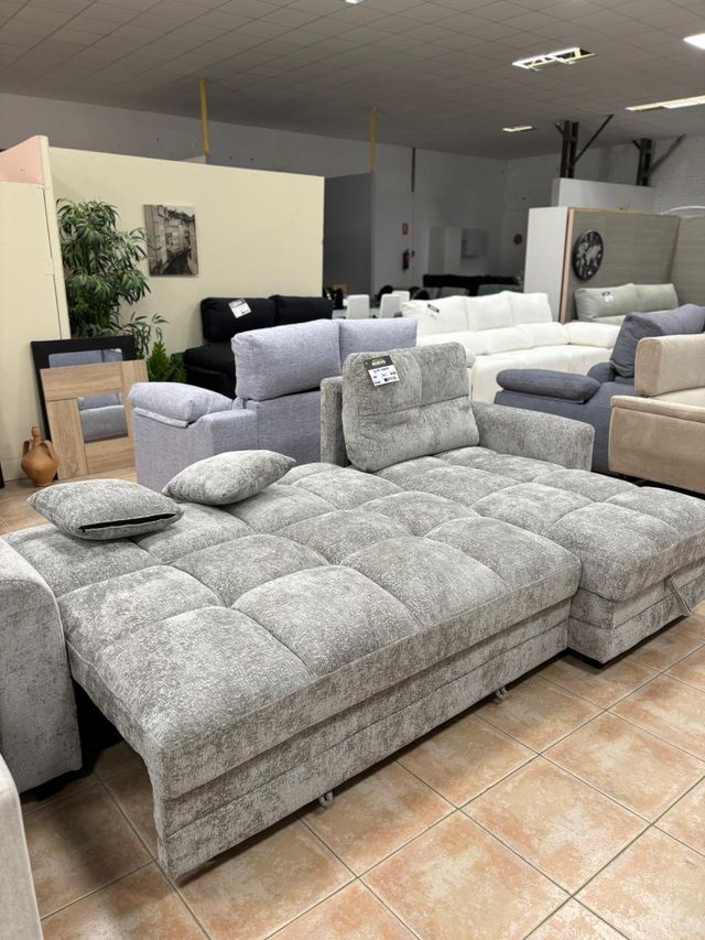 Sofá Cama Gris con Chaiselongue Reversible