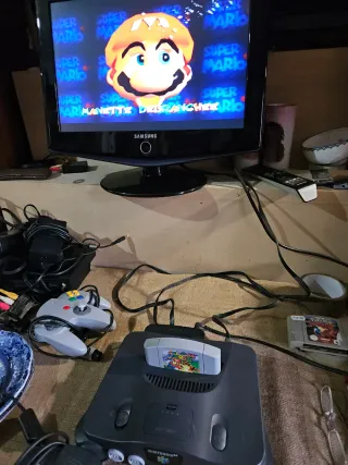 Nintendo 64 Console com Super Mario 64