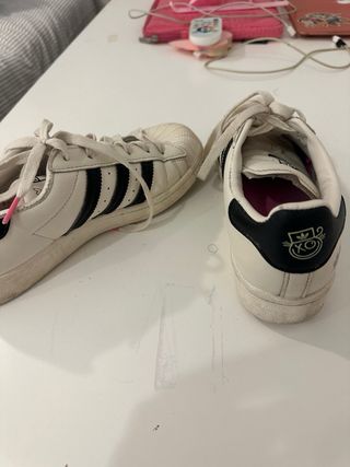 Zapatillas Adidas Superstar x André Saraiva