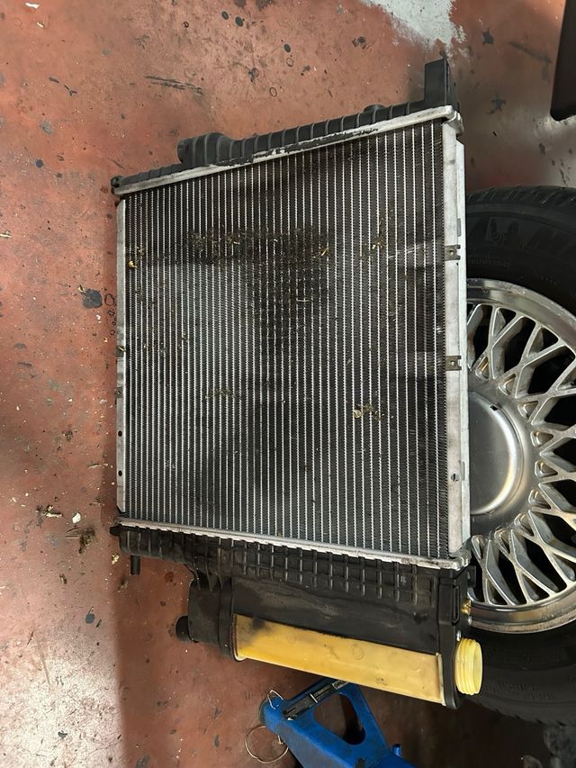 Radiador BMW E36 6 Cilindros