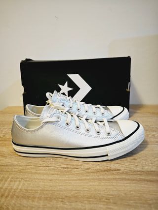 Converse piel. Nuevas