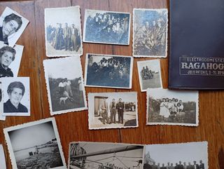 Lote familiar: Fotos, papeles...