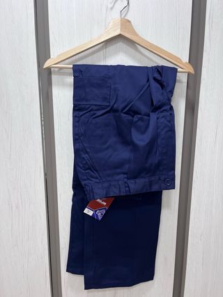 Pantalón de trabajo 10€ Cazadora de trabajo 12€