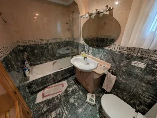 PISO ZONA PARQUE DEL TREN DE 280M2 YECLA