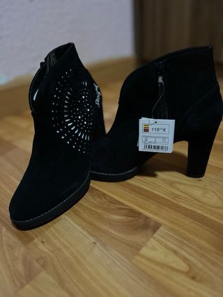 Botines Desigual Negros Sin Estrenar
