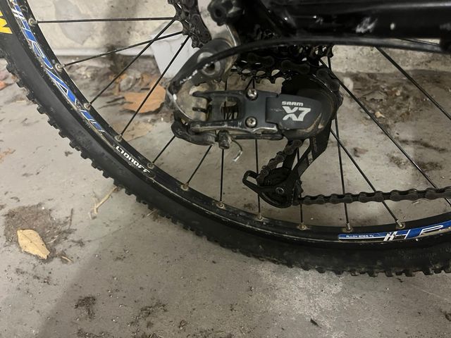 Bicicleta Mondraker Doble Suspensión