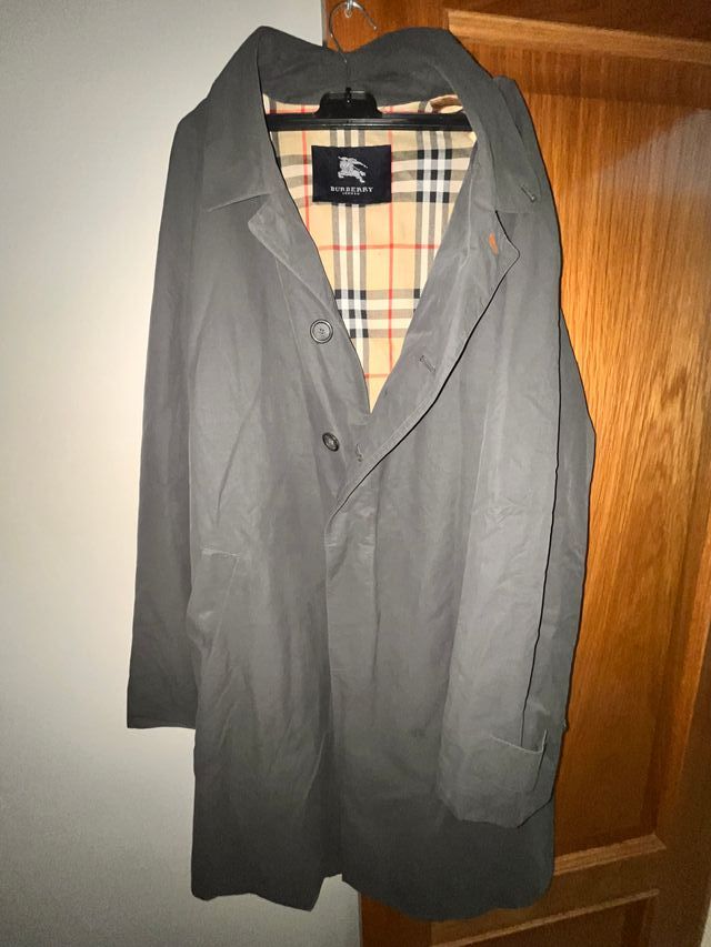 Gabardina Burberry Clásica Beige/Gris