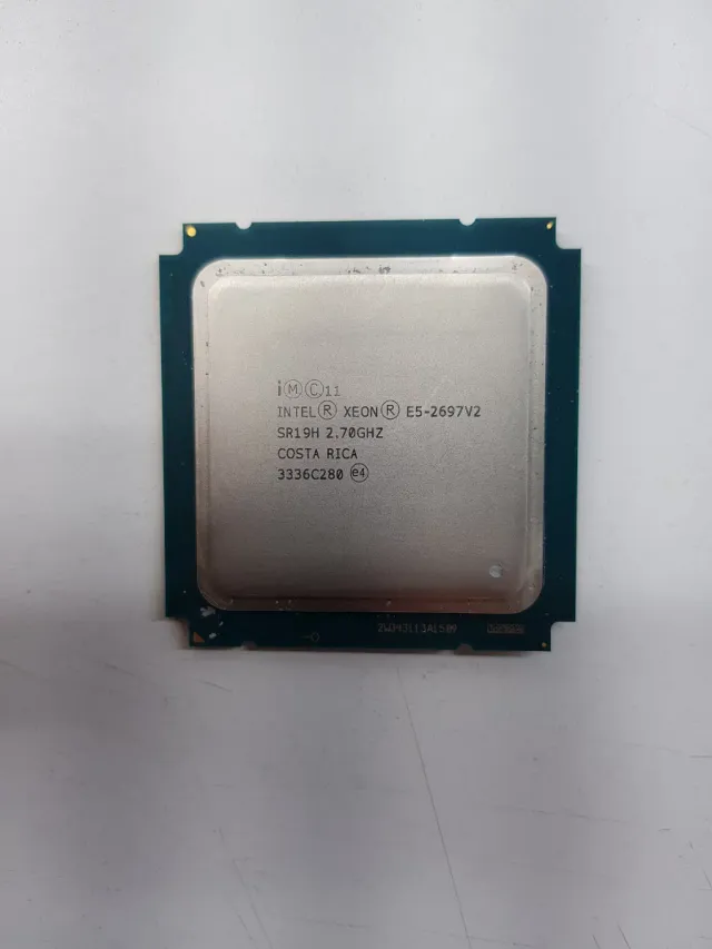 Processador Intel Xeon E5-2697V2