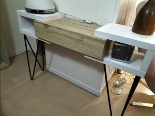 Recibidor moderno madera y metal
