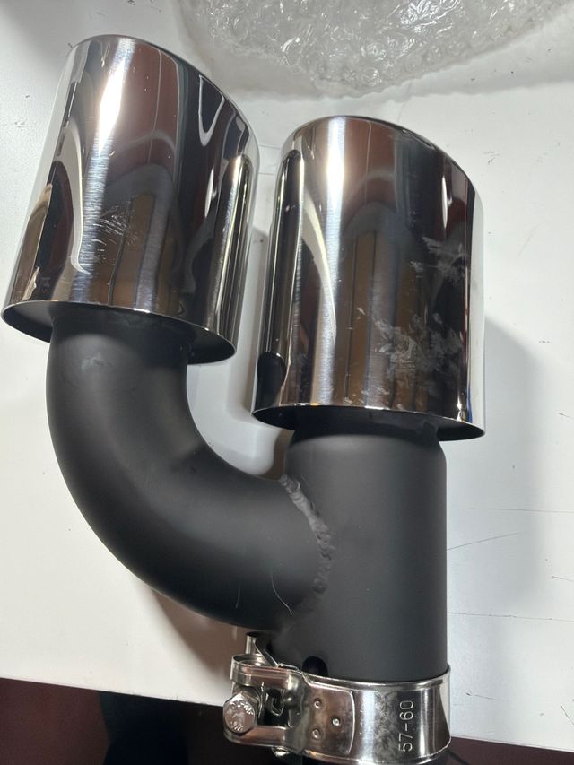 Cola de escape doble Audi