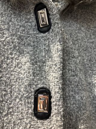 Abrigo corto paño capucha pelo