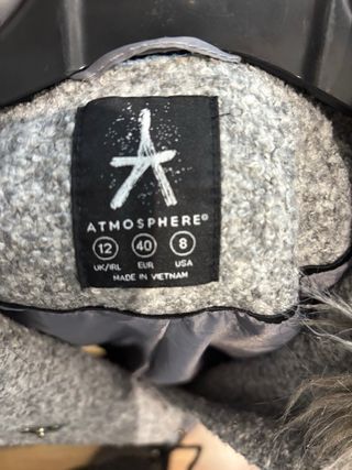 Abrigo corto paño capucha pelo