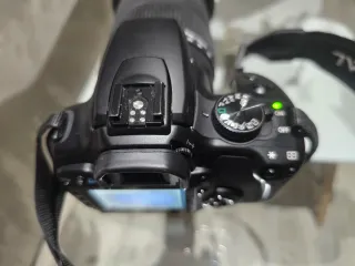 Canon 400D Digital + Objetivo Sigma