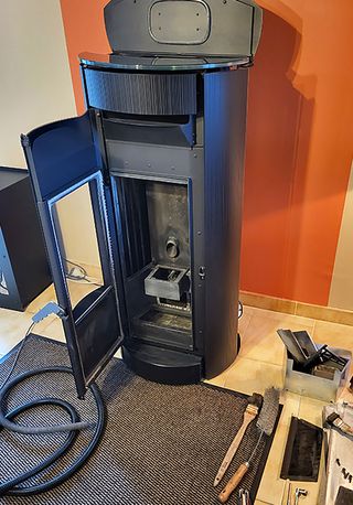 Servicios de Mantenimiento Estufa y Caldera Pellet