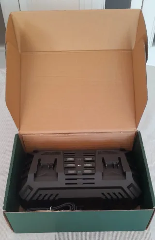 Cargador Doble Baterías Parkside 20V 2x4.5A