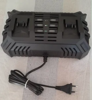 Cargador Doble Baterías Parkside 20V 2x4.5A