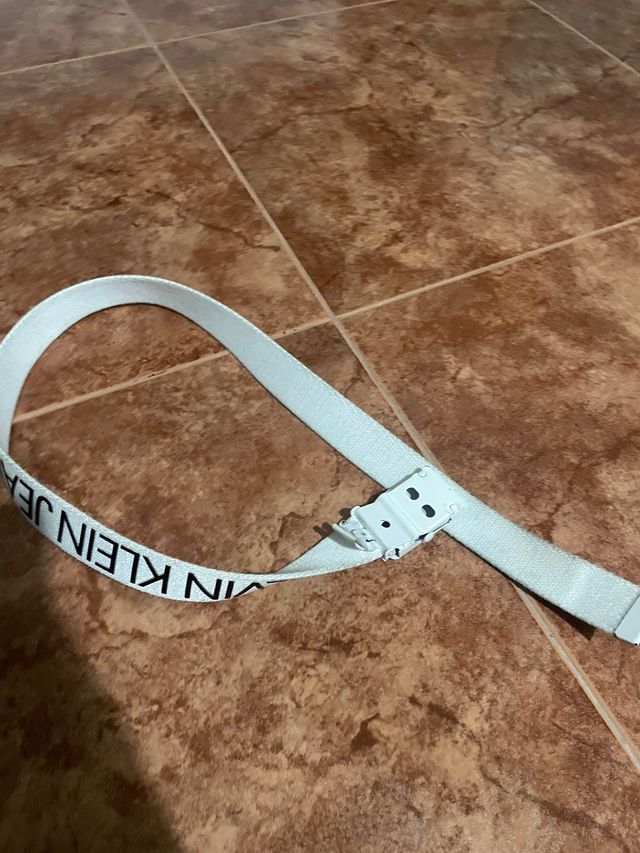Cinturón Calvin Klein Jeans