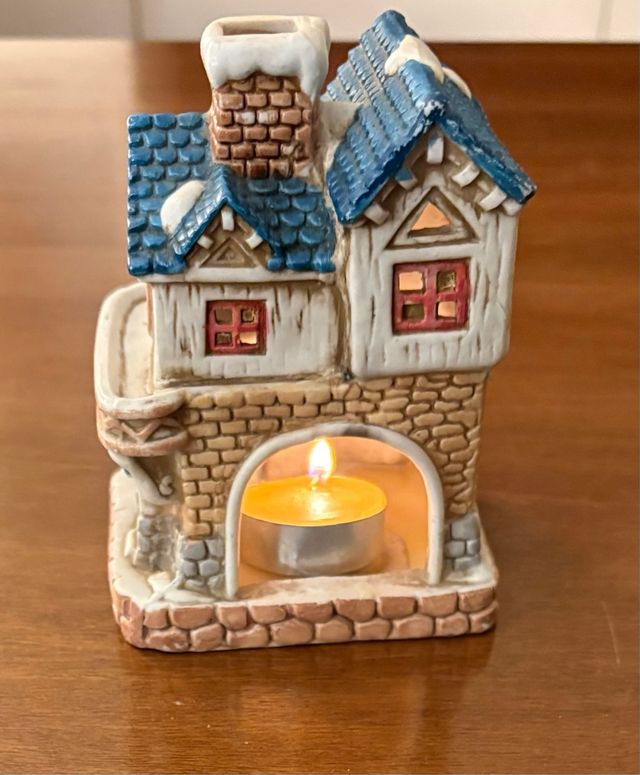 Casetta Natalizia Ceramica Porta Tea Light