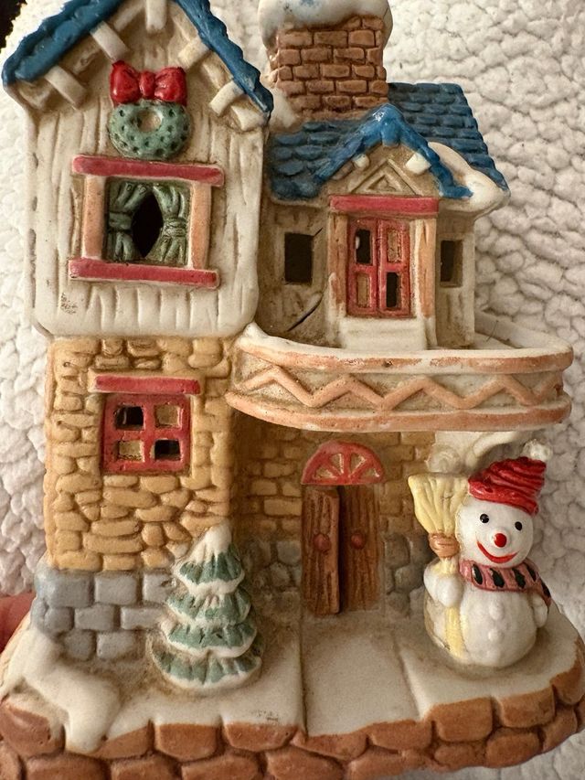 Casetta Natalizia Ceramica Porta Tea Light