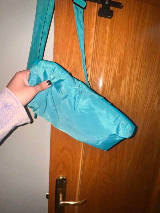 Bolso Diesel Turquesa con Tachuelas Negras